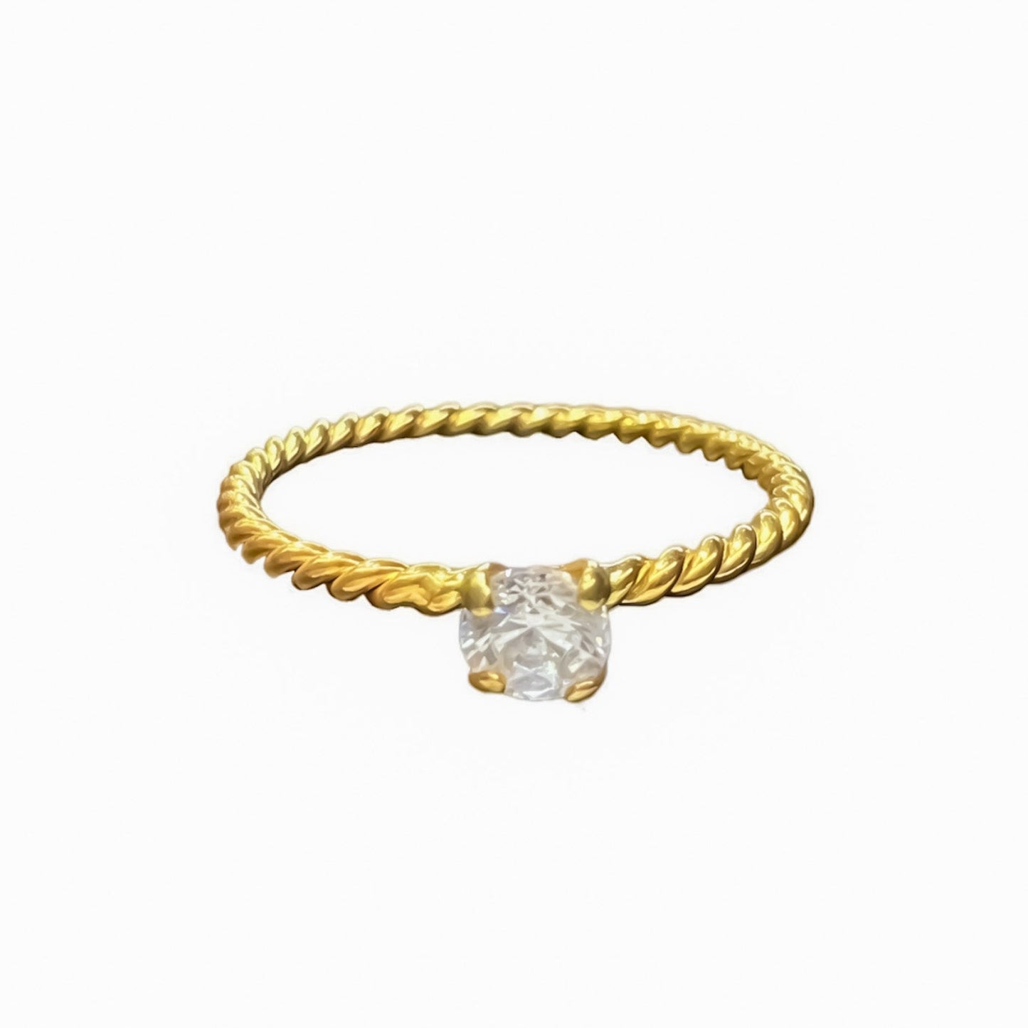Anillo entorchado con circón en plata 925/950 enchapado en oro de 18k