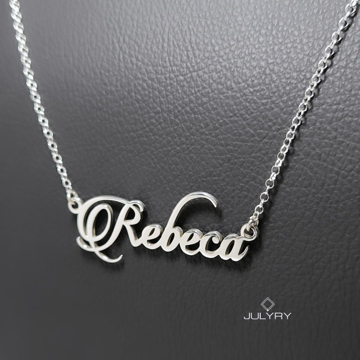 Collar Nombre Eterno Rebeca en Plata 925/950