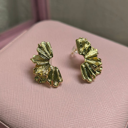 Aretes alas doradas en acero inoxidable